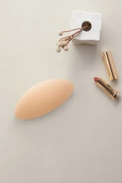 Amoena Teilprothese Balance Essential Spezial Ellipse -Femina Verkauf Amoena Teilprothese Balance Essential SE 232 03 1280x1280