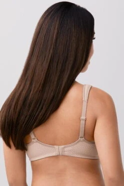 Amoena Prothesen-BH Mira 7 Amoena Prothesen-BH Mira -Femina Verkauf Amoena Prothesen BH Mira 44610 light taupe 03 1280x1280