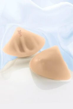 Brustprothese Active Asymmetric 5 Brustprothese Active Asymmetric -Femina Verkauf anita 1084 lr prothese 1280x1280