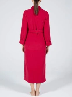 Viscose Fleece Morgenmantel Lang LAMPONE Himbeer-rot Von Verdiani 7 Viscose Fleece Morgenmantel Lang LAMPONE Himbeer-rot Von Verdiani -Femina Verkauf morgenmantel lang fleece magenta rot 4625 verdiani donna
