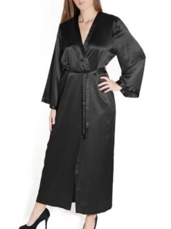 100% Seide Morgenmantel Lang LAURIAN Von Marjolaine -Femina Verkauf morgenmantel seide laurian schwarz marjolaine 1