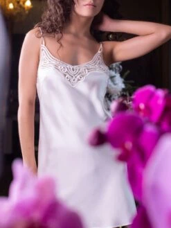 100% Seide Neglige SOIE FANTAISIE Von Marjolaine -Femina Verkauf nachthemd seide soie fantaisie naturweiss 3soi0198 marjolaine 2 1 1 1