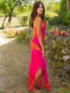 100% Seide Neglige Lang MELINDA Mit Spitze Marjolaine 18 100% Seide Neglige Lang MELINDA Mit Spitze Marjolaine -Femina Verkauf nachtkleid lang seide melinda 4mel3003 fuchsia rot marjolaine 2 1