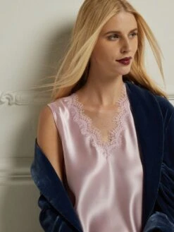 100% Seide Nachtkleid SIBILLE Von Vivis -Femina Verkauf nachtkleid lang sybille rosa vivis