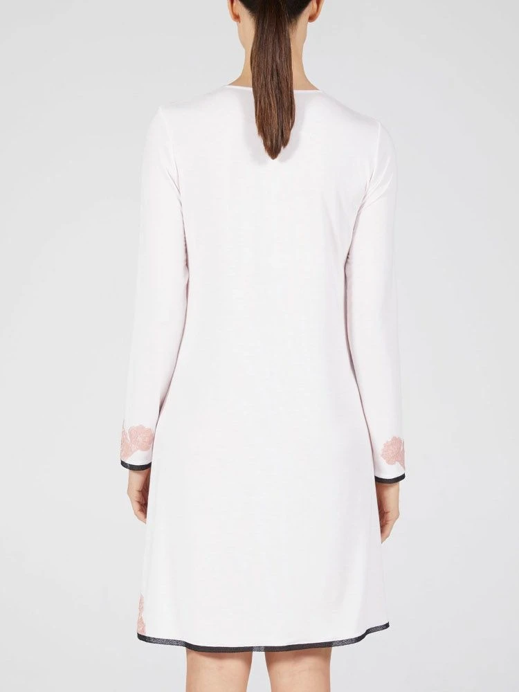 Modal Langarm Nachtkleid ANGEL No. 2 Zart-rosé Von Verdiani 4 Modal Langarm Nachtkleid ANGEL No. 2 Zart-rosé Von Verdiani – Bild 4
