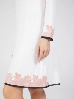 Modal Langarm Nachtkleid ANGEL No. 2 Zart-rosé Von Verdiani 6 Modal Langarm Nachtkleid ANGEL No. 2 Zart-rosé Von Verdiani -Femina Verkauf nachtkleid modal knielang weiss 4606 verdiani donna 3