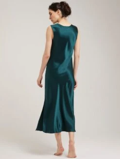 100% Seide Nachtkleid LEONA Lang Von Vivis 26 100% Seide Nachtkleid LEONA Lang Von Vivis -Femina Verkauf nachtkleid seide leona lang v00586 gruen vivis 3 1