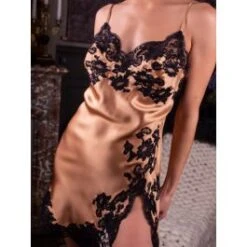 100% Seide Neglige MARJOLIE No. 3 Mit Spitze Marjolaine