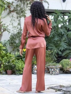 Seidenpyjama ROXANE Elegant Stretchseide Von Marjolaine -Femina Verkauf pyjama stretchseide 4rox5501 0019 cognac roxane marjolaine 2 1 7