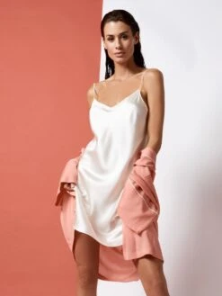 100% Seide Nachthemd CAROLINE Elegant Von Vivis -Femina Verkauf seide nachthemd caroline weiss vivis 1 2 1 1