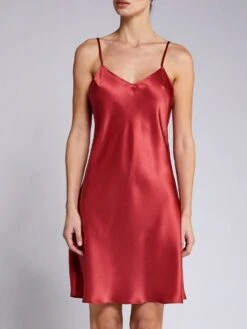 100% Seide Nachthemd CAROLINE Elegant Von Vivis -Femina Verkauf seide nachthemd v00003 caroline rot vivis 1 1 1 1