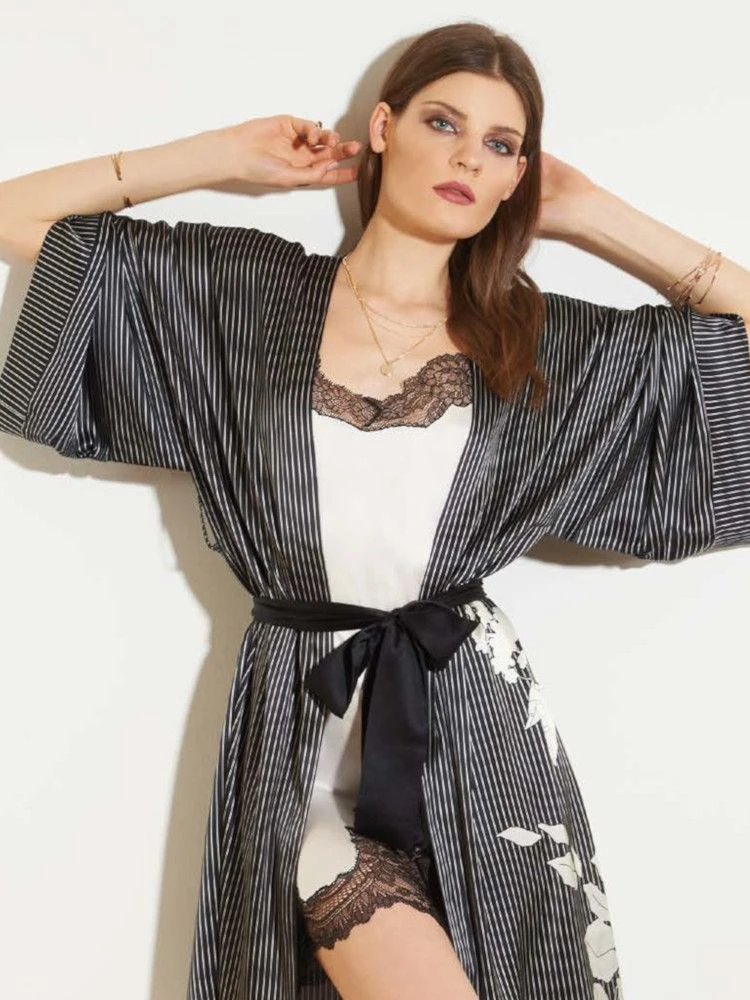 Seide Neglige SETA No.1 Von Chiara Fiorini 8 Seide Neglige SETA No.1 Von Chiara Fiorini – Bild 8