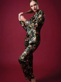 Seide Pyjama WINTER FLOWERS Grün-bunt Von Chiara Fiorini -Femina Verkauf seide pyjama cf100 schwarz floral chiara fiorini