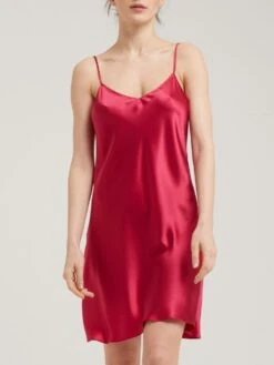 100% Seide Nachthemd CAROLINE Elegant Von Vivis -Femina Verkauf seidennachthemd caroline v00003 himbeerrot vivis 6 1 1