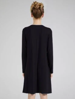 Modal Sleepshirt WKND No. 4 Knielang Schwarz-puder Von Verdiani -Femina Verkauf sleepshirt modal schwarz 3608 verdiani weekend 2