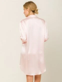 100% Seide Sleepshirt CAMILLA UNI Von Radice 15 100% Seide Sleepshirt CAMILLA UNI Von Radice -Femina Verkauf sleepshirt seide camilla candy rose rosa radice 3 5 1