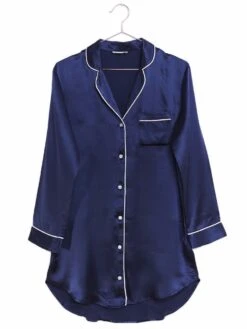 100% Seide Sleepshirt CAMILLA UNI Von Radice 13 100% Seide Sleepshirt CAMILLA UNI Von Radice -Femina Verkauf sleepshirt seide camilla fullmoon sky dunkelblau radice 2 5 1