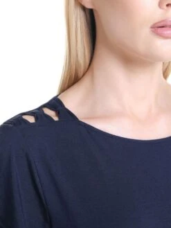 Modal Kurzarm-Schlafanzug WKND No. 19 Dunkelblau Von Verdiani 7 Modal Kurzarm-Schlafanzug WKND No. 19 Dunkelblau Von Verdiani -Femina Verkauf sommer pyjama modal 3924 dunkelblau verdiani woman 3