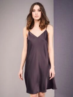 Stretchseide Nachthemd SLOANE STREET Exclusiv Eva B. Bitzer 8 Stretchseide Nachthemd SLOANE STREET Exclusiv Eva B. Bitzer -Femina Verkauf stretch seide nachthemd exclusiv 27319278 terra eva bitzer 2